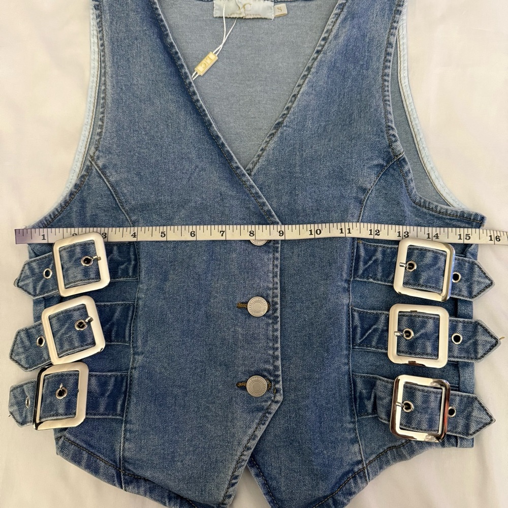 Light blue denim vest with buckle details on the sides - Picture 6 of 8